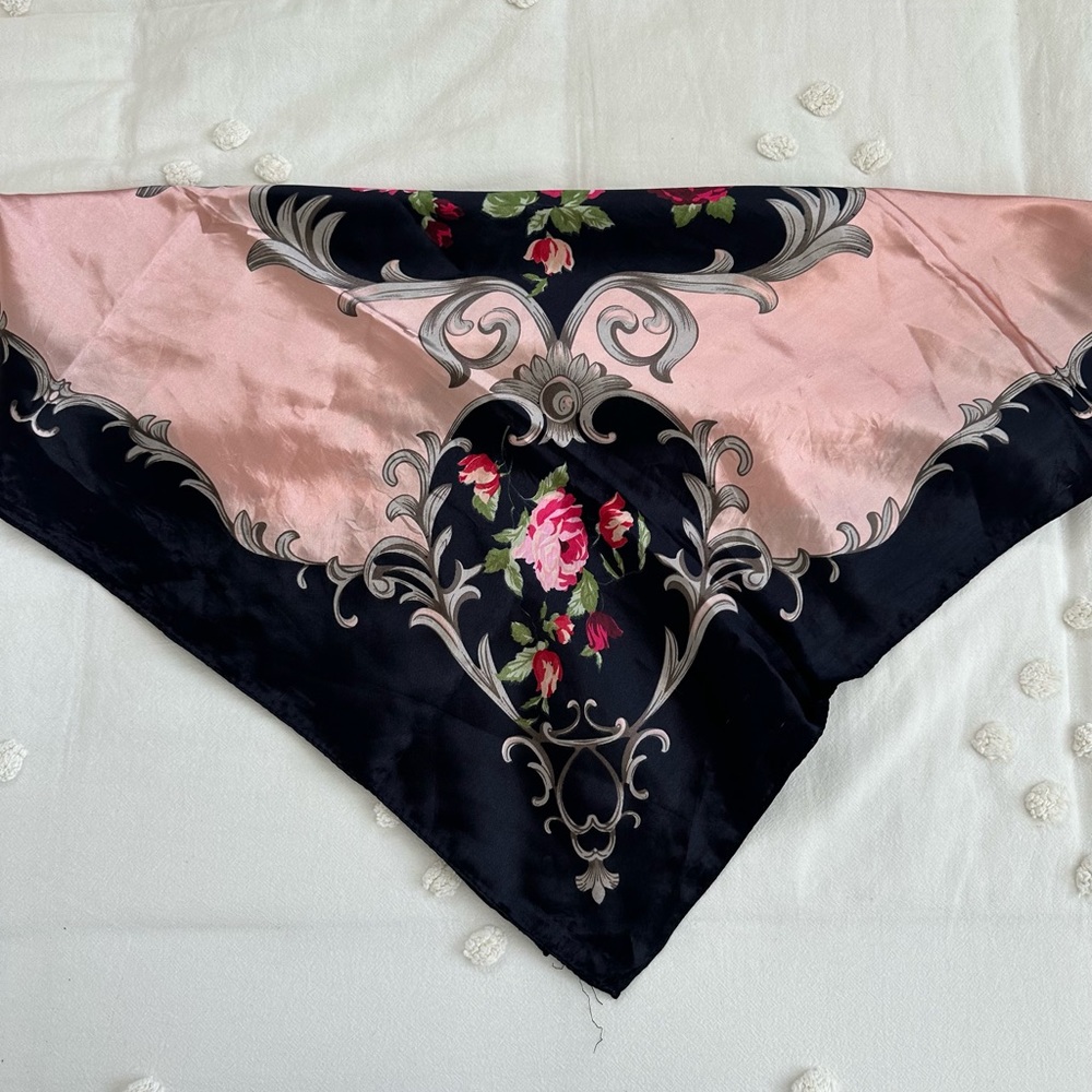 12th tribe roses scarf